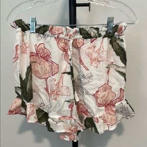 ☀️Elan White and Pink Floral Shorts